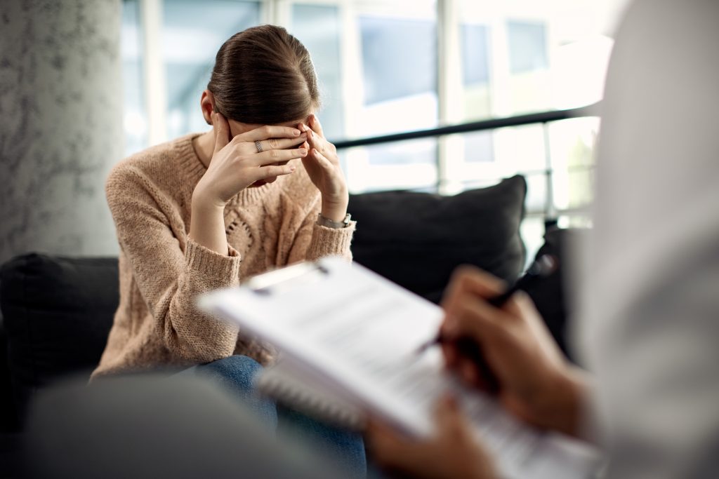 imagen de chica con ansiedad y depresion